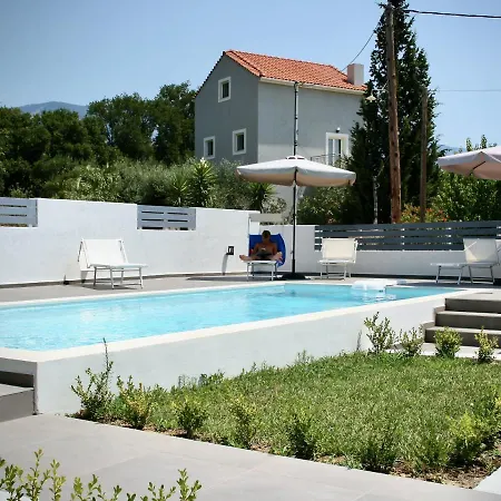 公寓式酒店 Magic Kefalonia