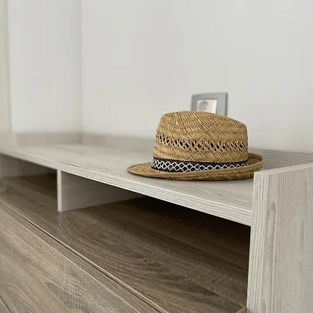 Magic Kefalonia 公寓式酒店 4*