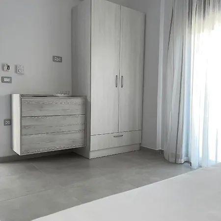 Magic Kefalonia 公寓式酒店 4*